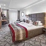 Alpenhof 4*
