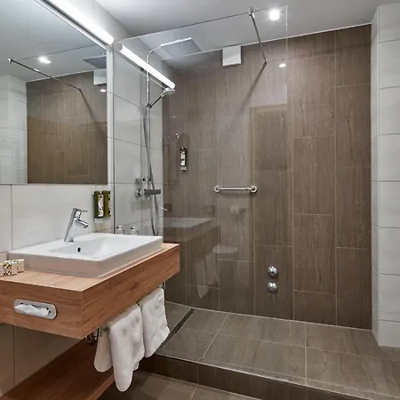 Alpenhof Hotell
