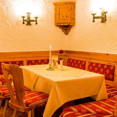 Szálloda Alpenhof 4*