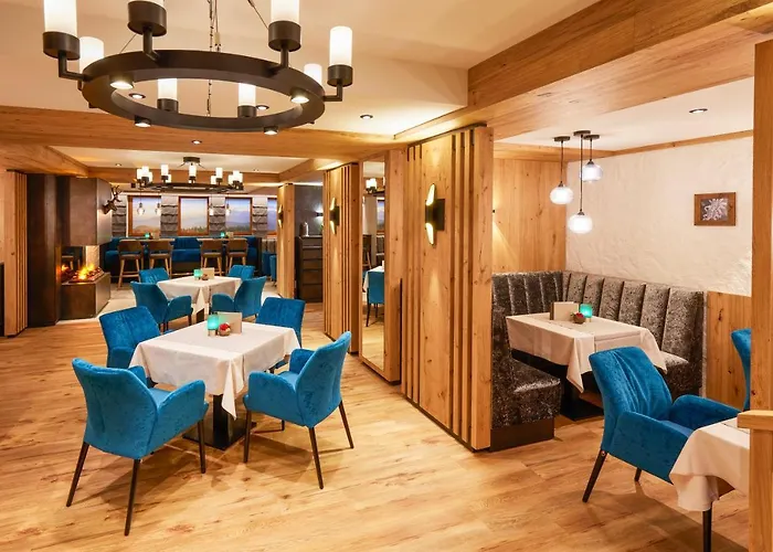 Hotel Alpenhof 4*